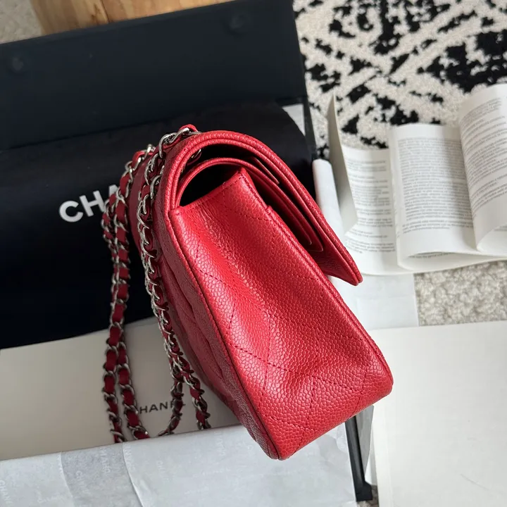 CHANEL ミニマトラッセ