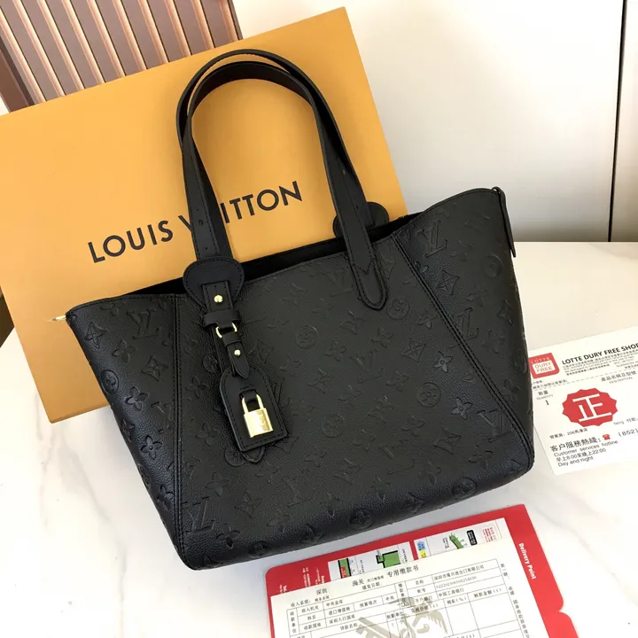 ルイヴィトンオール･イン･ワン ショルダーバッグ