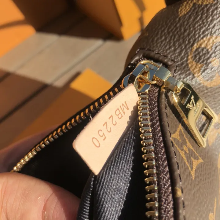 ルイヴィトン ボディバッグ 新品