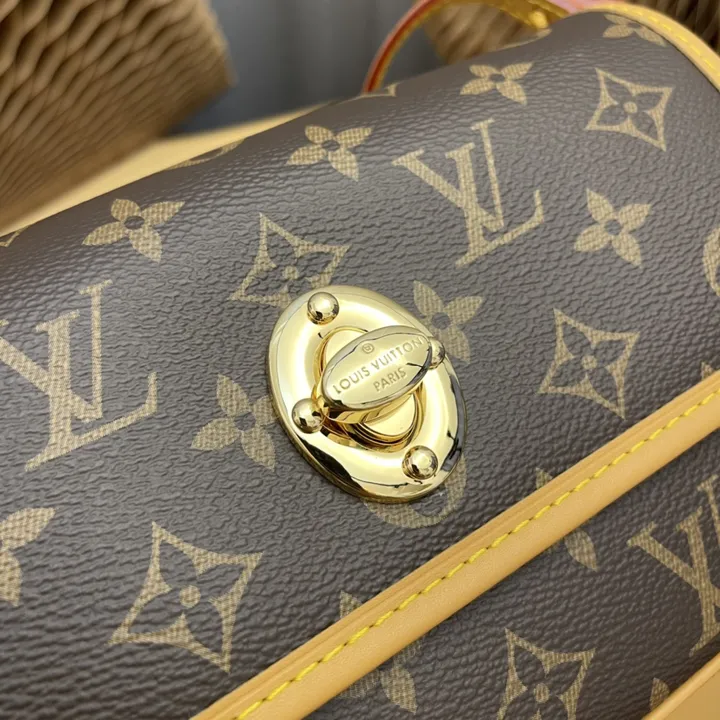 ルイヴィトン モノグラム ショルダーバッグ