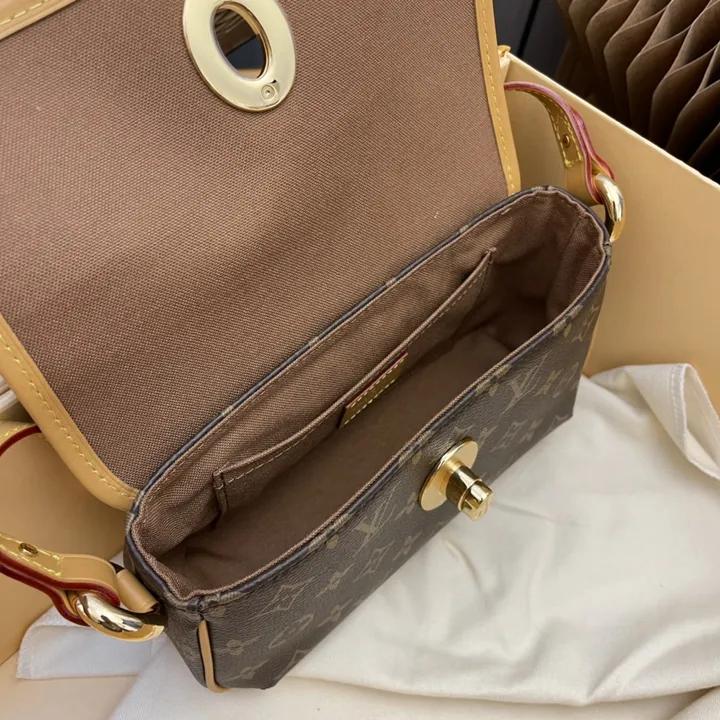 ルイヴィトン モノグラム レディースバッグ