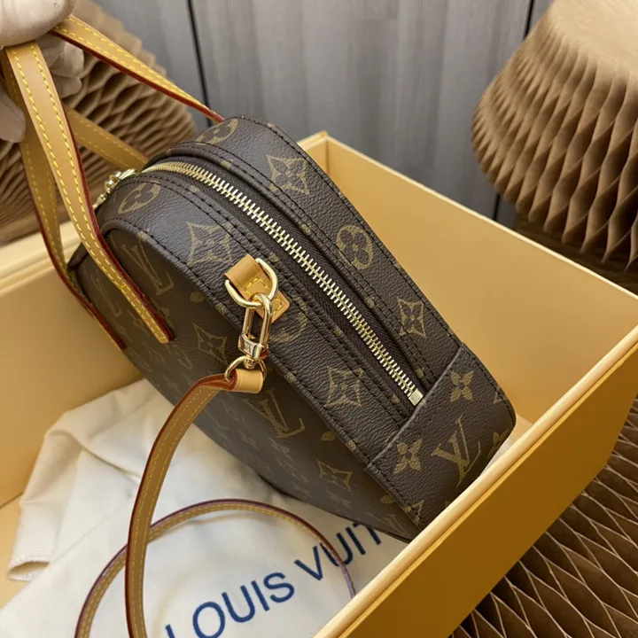 ルイヴィトン モノグラムスポンティーニ