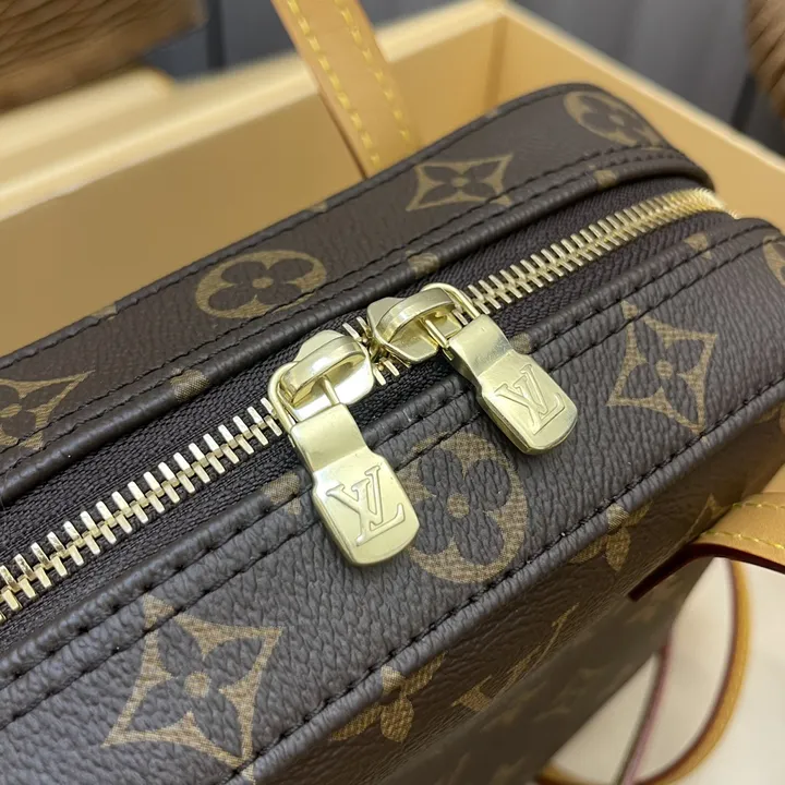 ルイヴィトン スポンティーニ 2WAY