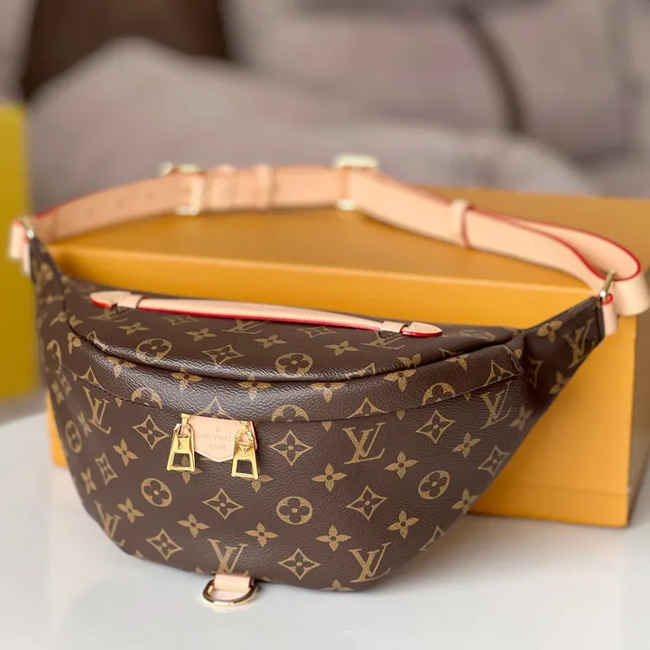 ルイヴィトン バムバッグ
