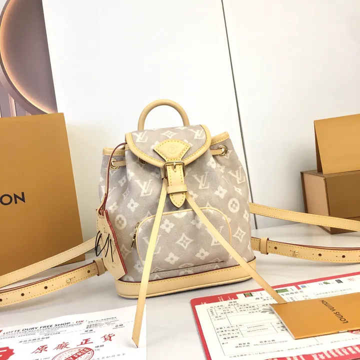 Louis Vuitton M15135 スーパーコピー