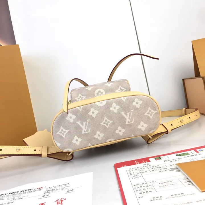 Louis Vuitton モンスリ PM