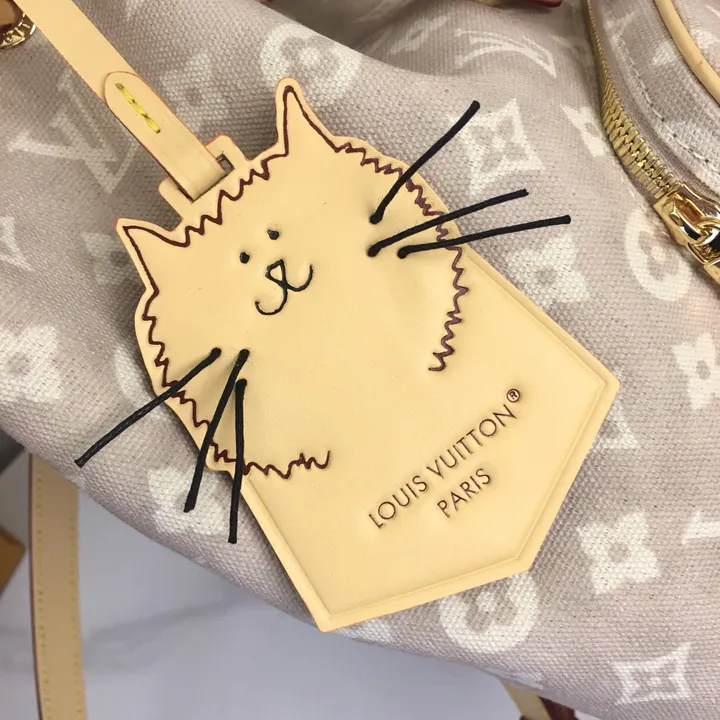 Vuitton リュック 猫 可愛い