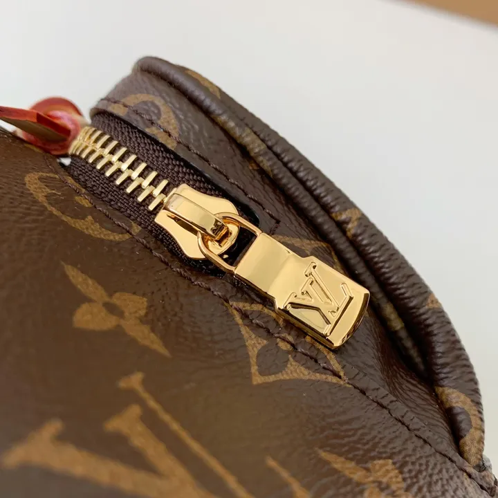 ルイヴィトン バックパック スーパーコピー