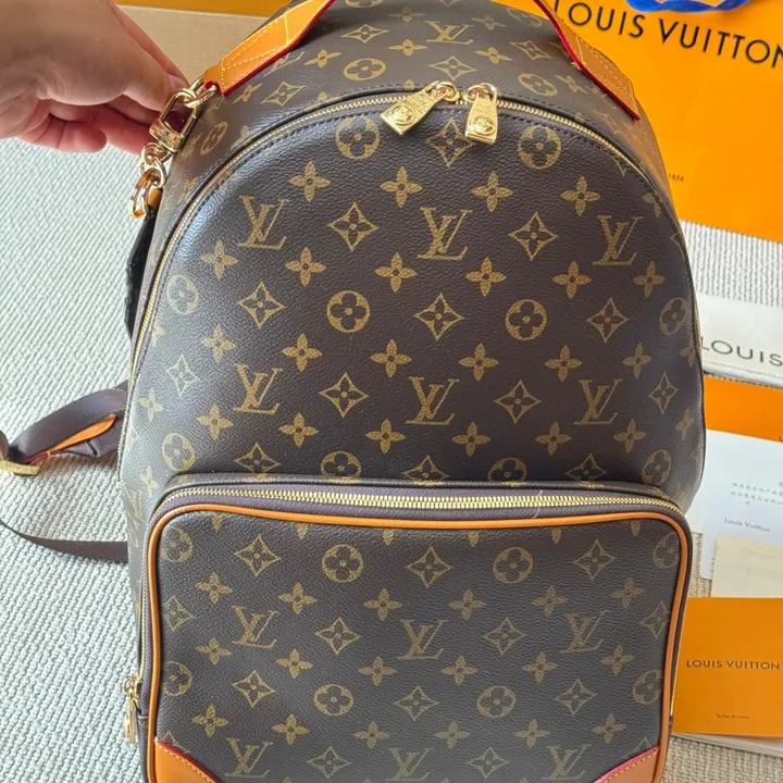 ルイヴィトン カーゴ バックパック