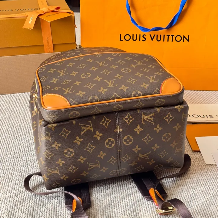 ルイヴィトン リュック N级品