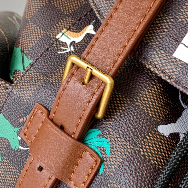 ルイヴィトン スモール バックパック