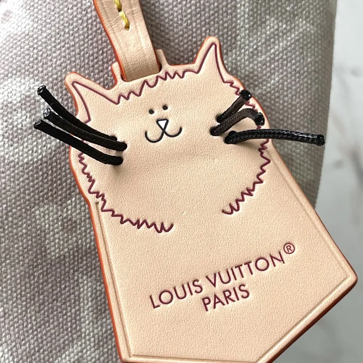 ハイブランド バックパック 偽物