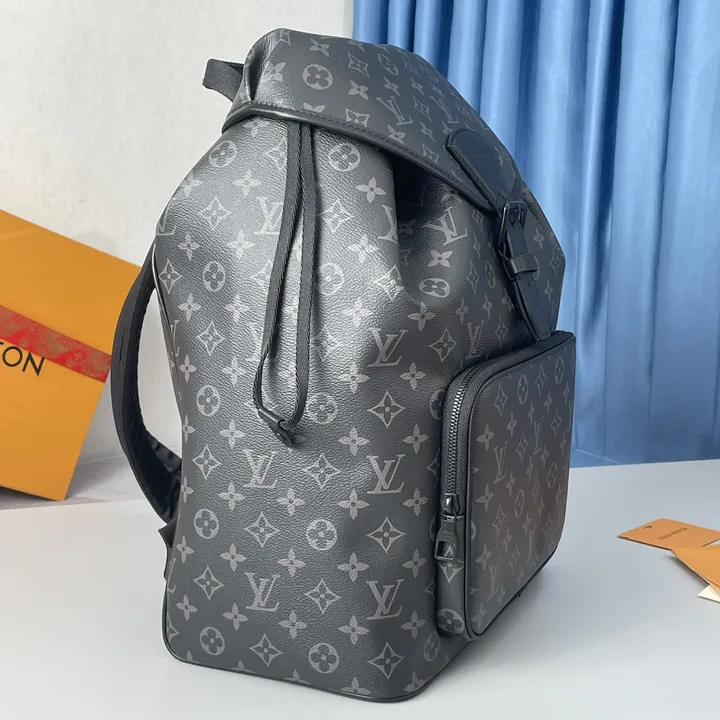 LOUIS VUITTON モンスリ バックパック