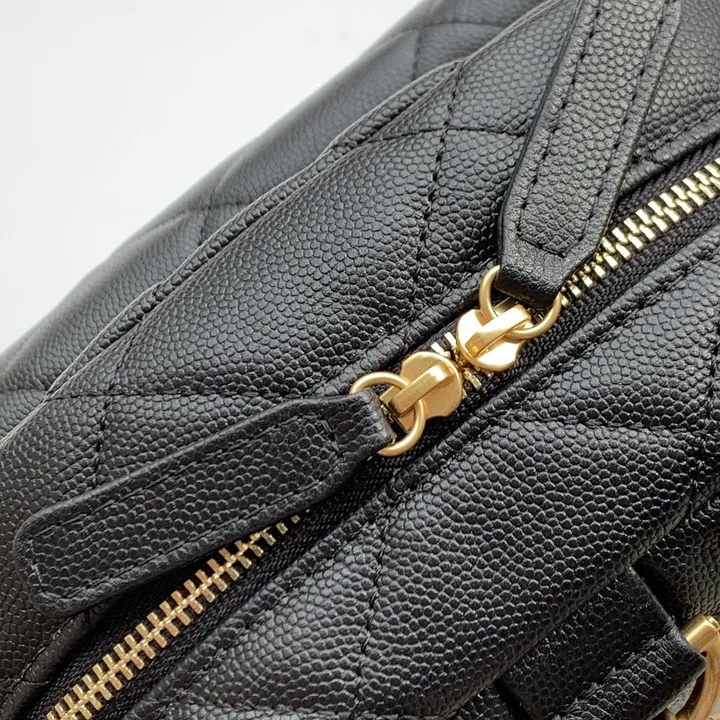 シャネル リュック ココマーク