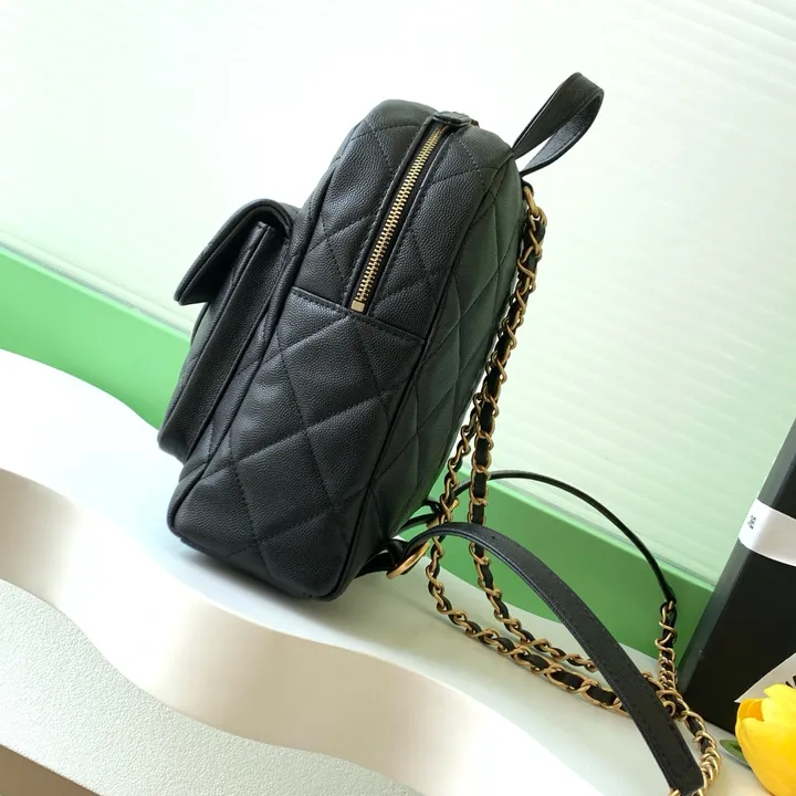 chanel リュックサック ミニ