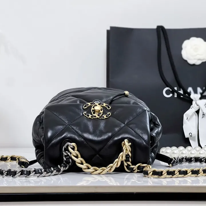 CHANEL リュック 人気 レディース