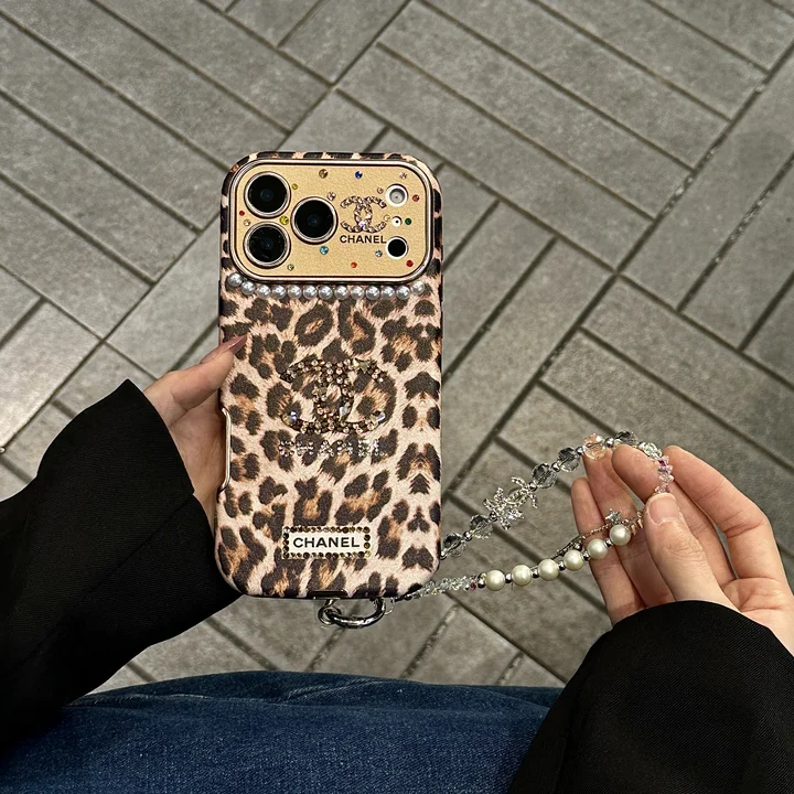 シャネル iphone17ケース ハンドストラップ付き