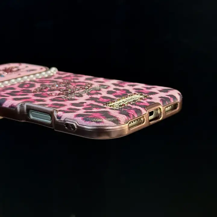 キラキラ chanel iphone17ケース