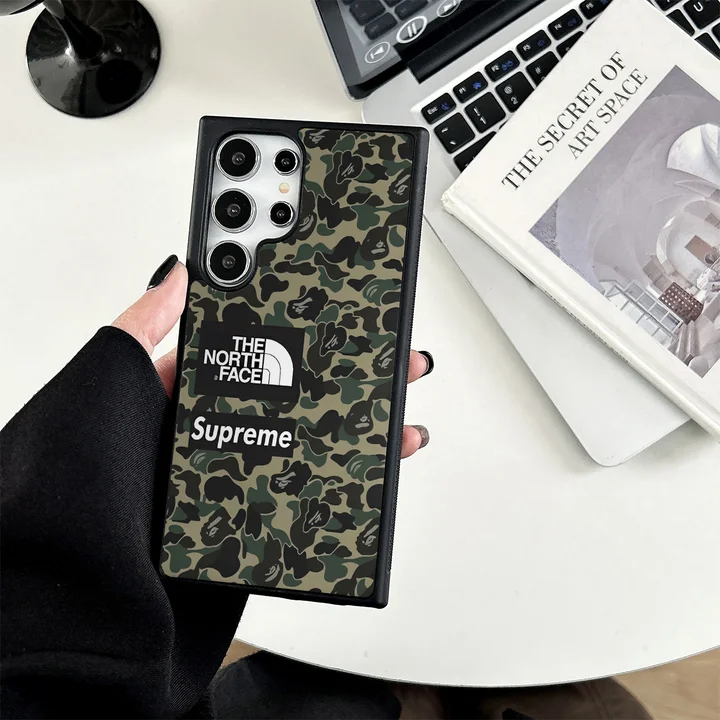 シュプリーム galaxy s26 ケース 迷彩柄