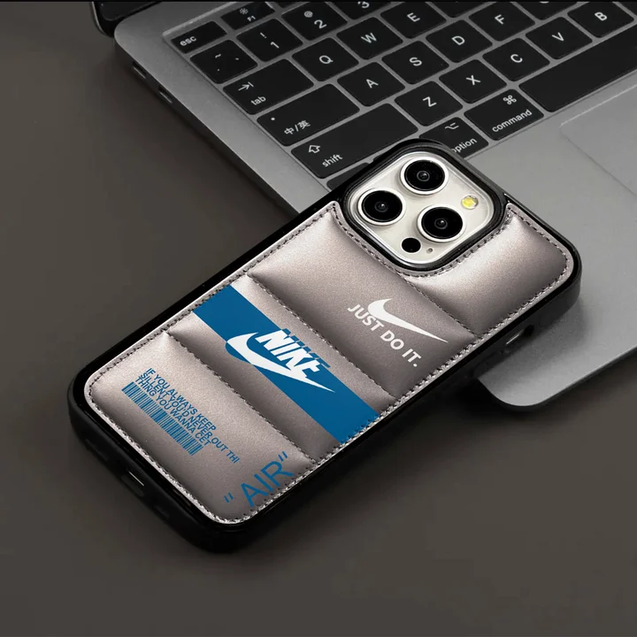 NIKE iphone17 pro maxケース 可愛い