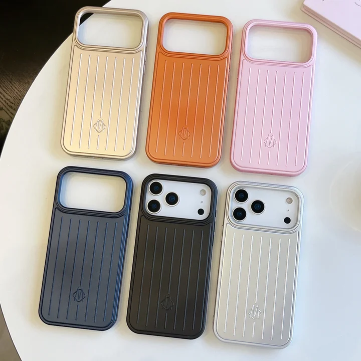 リモワiphone17ケース