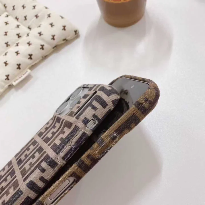 フェンディ iphone17ケース 全面保護