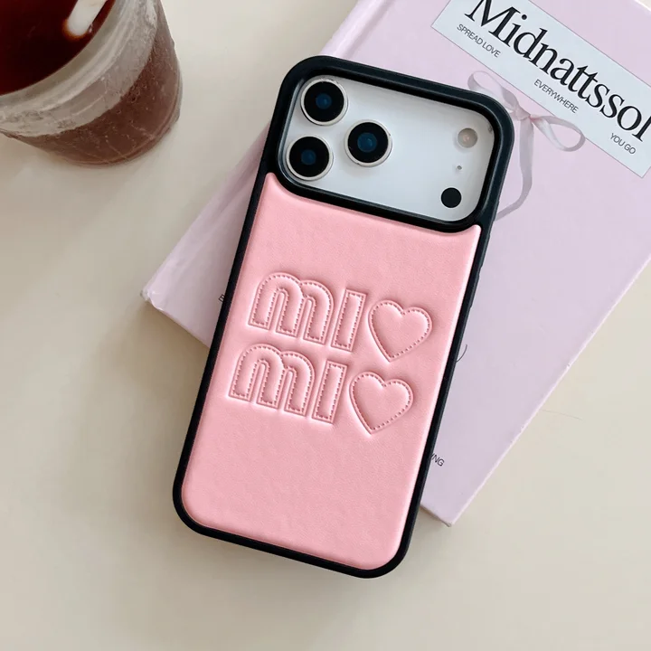 Miu Miu iphone17proカバー 男女ペア