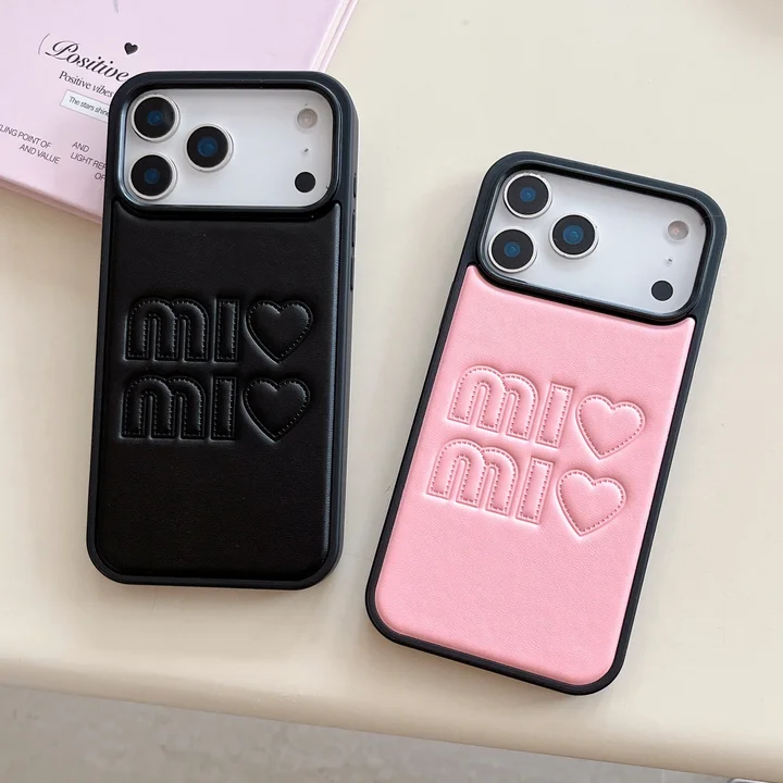 Miu Miu iphone17 pro maxケース ハートロゴ