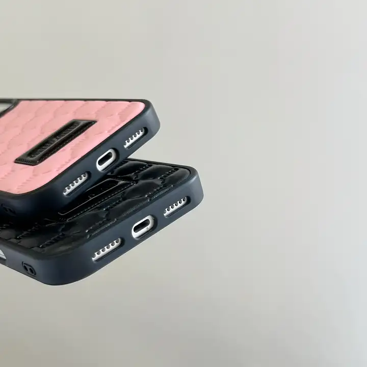 ミュウミュウ iphone17スマホケース PUレザー