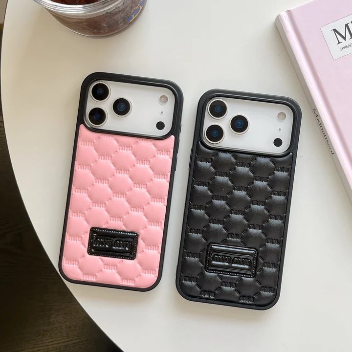 MiuMiu ロゴ iphone17ケース