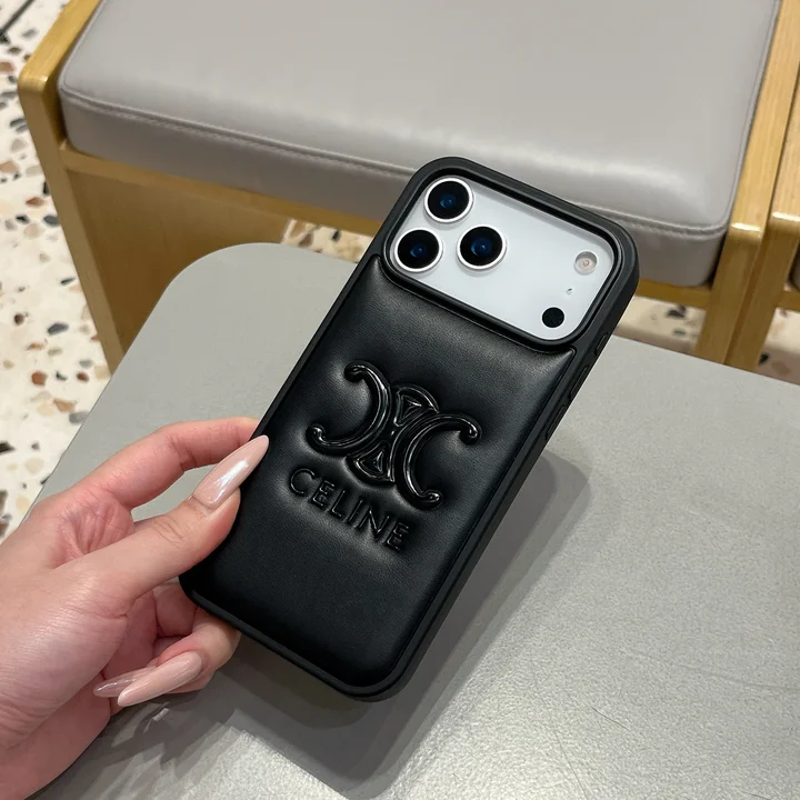 celine iphone17ケース 黒 白