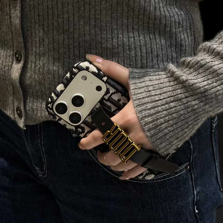 ディオール iphone17 pro maxケース 落下防止 ベルト