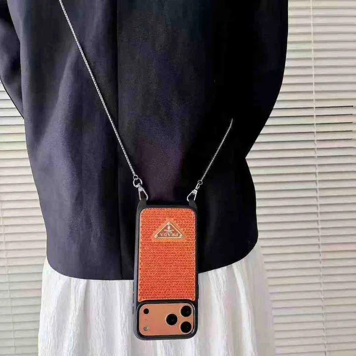 プラダ iphone17 pro maxスマホケースダイヤ柄