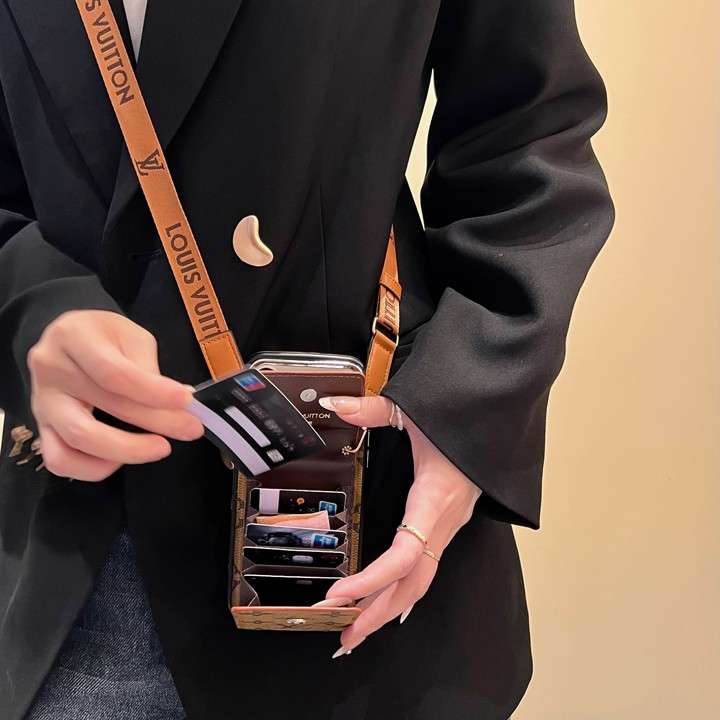 グッチ iphone17 pro maxケース  肩掛け 斜めがけ