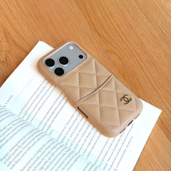 シャネルiphone17 pro maxケース カード収納