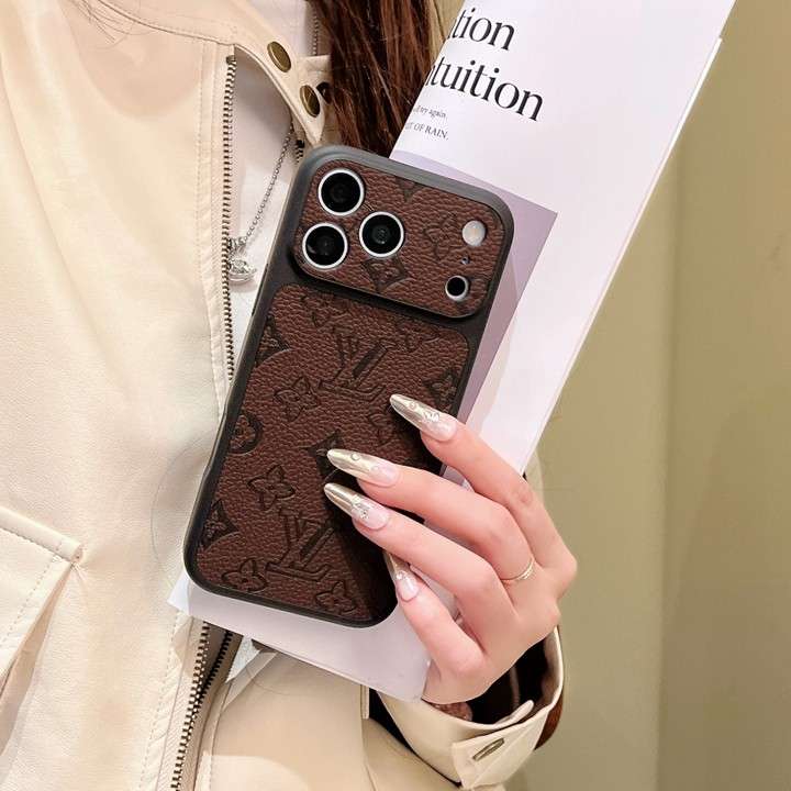 ヴィトン iphone17proケース ブラウン