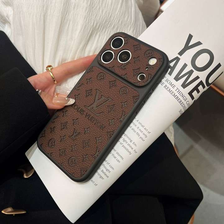 ルイヴィトンiPhone17スマホケース ロゴ型押し