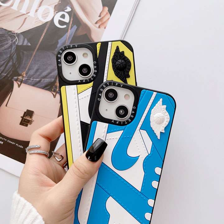 ナイキ iphone17eケース 高校生