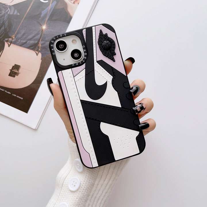 nike iphone17 airケース 流行り