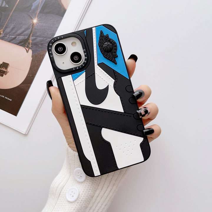 ナイキiphone17 proケース 3D立体パターン