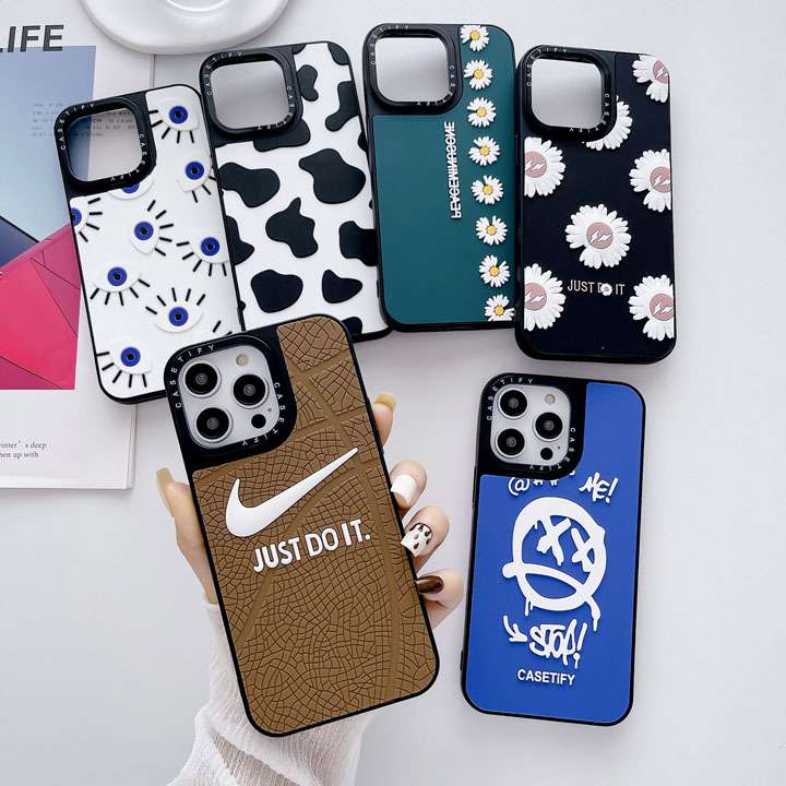 nike iphone17eケース デイジー