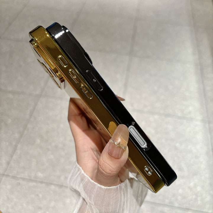 ルイヴィトン iPhone17proスマホケース モノグラム柄