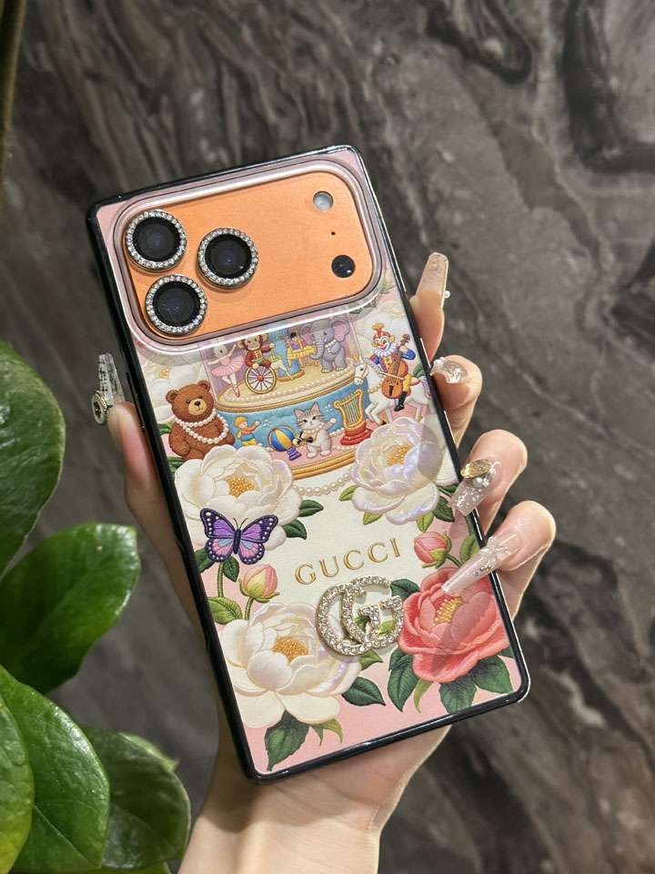 グッチiphone17携帯ケース トランク型