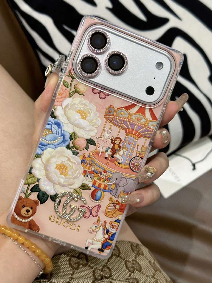 Gucci iphone17ケース 花柄 動物柄