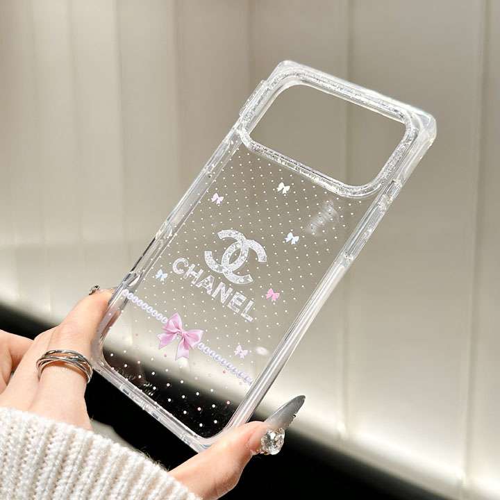 chanel iphone17 pro maxケース四角い