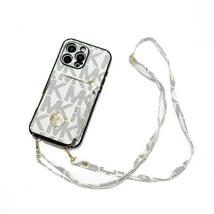 マイケルコースiphone17proケース カード収納