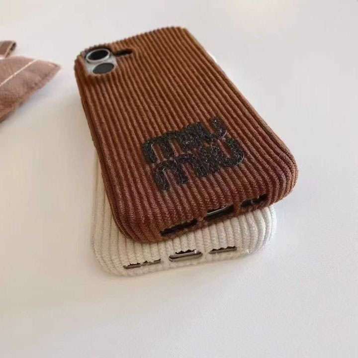 ミュウミュウ iphone17 proケース コーデュロイ
