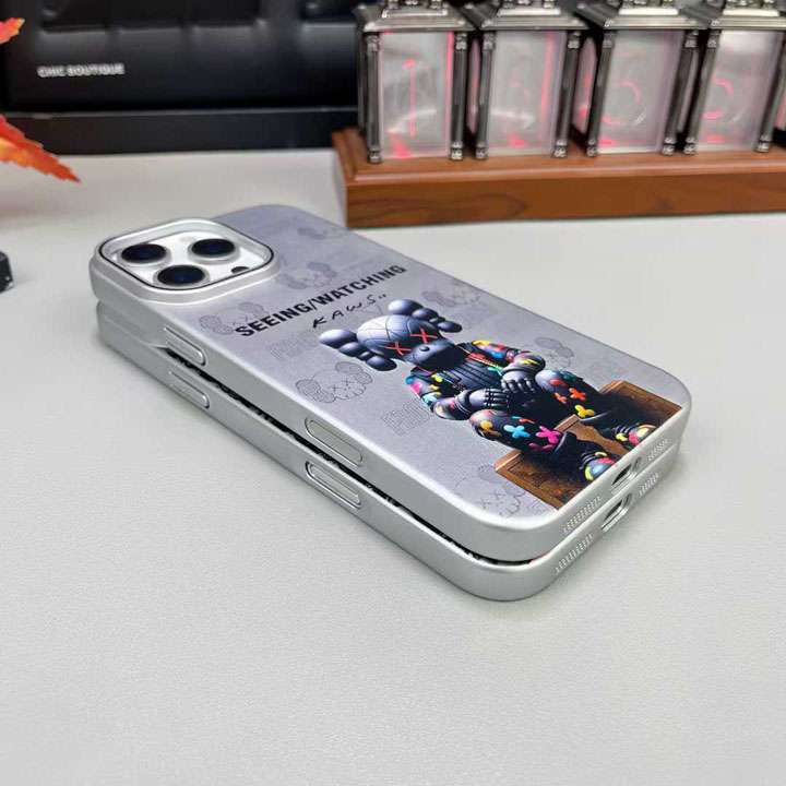 kaws iphone17 pro ケース アニメ風