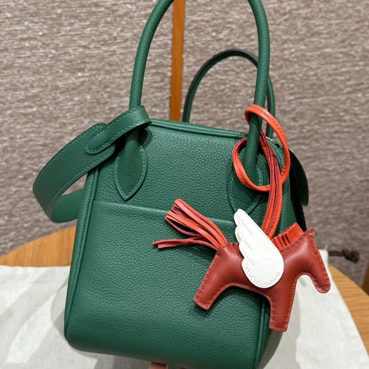 HERMES Lindy 2wayバッグ