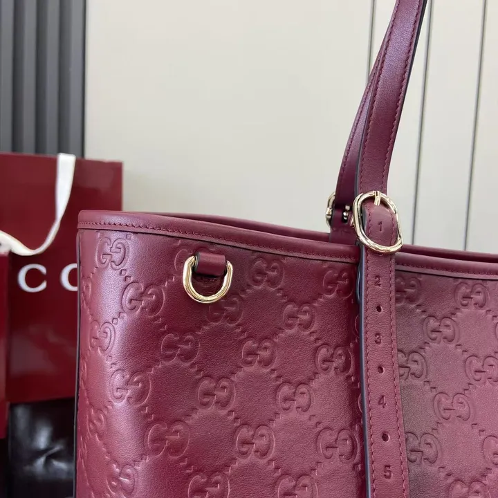 GUCCI レザー トートバッグ